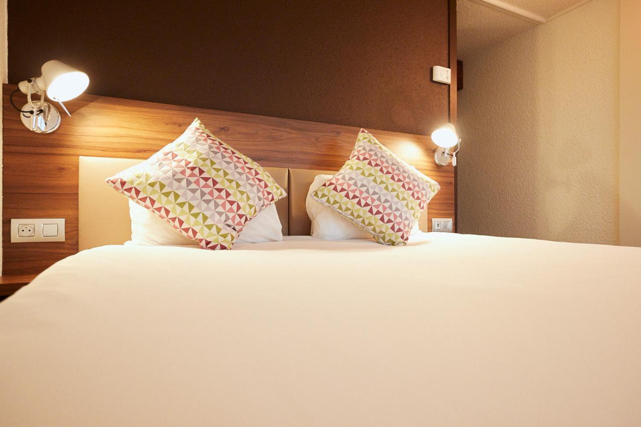 ก็องปานีล เปา Hotel โป ภายนอก รูปภาพ